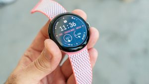 best android smartwatch under $300 in USA